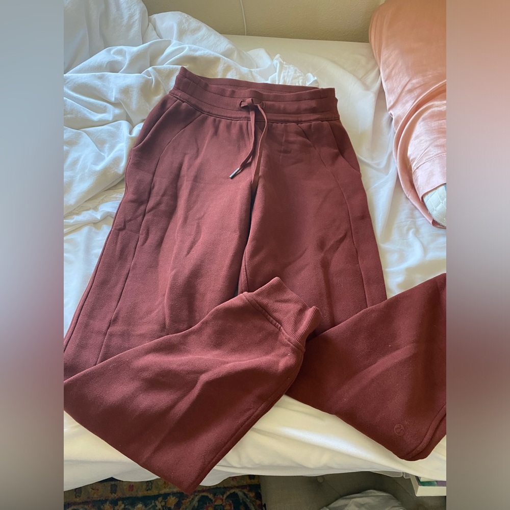 lululemon joggers